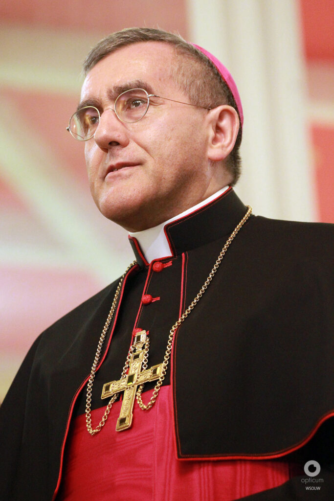 Mons. Piero Pioppo
