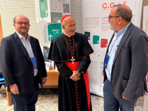 El cardenal Tolentino visita el Consejo General de la Iglesia en la Educación (CGIE) en el Jubileo del Mundo Educativo